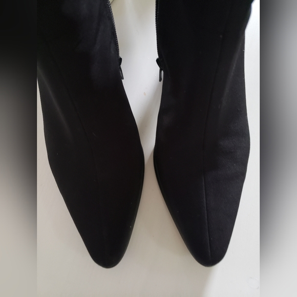 #9-STUART WEITZMAN core tex black leather booties 8.5 - Picture 7 of 15